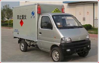 長(cháng)安爆破器材運輸車(chē)圖片