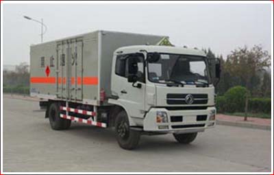 東風(fēng)天錦爆破器材運輸車(chē)圖片