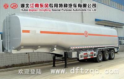 化工液體運輸半掛車(chē)